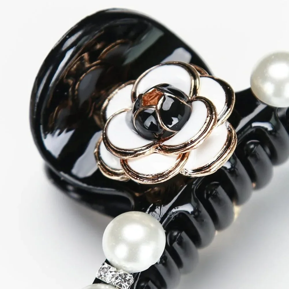 2 Pack Gorgeous Flower and pearl hair claw clips hair accessories